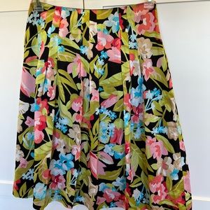 Loft skirt size 4.